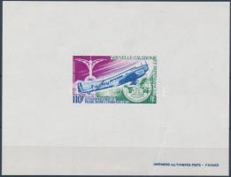 40 éve tették meg először a Párizs-Nouméa távolságot repülővel de Luxe blokk (kis törés), 40th anniversary of first flight of Paris-Noumea by plane de Luxe block (small break)