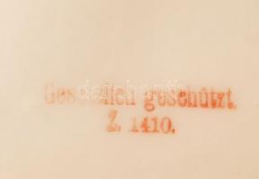 Virágmintás német porcelán kancsó, matricás, jelzett, apró kopásnyomokkal, m: 18 cm