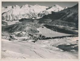 cca 1940 Svájc, St. Moritz látképe, Alb. Steiner fotó, 18x23,5 cm / cca 1940 Switzerland, St. Moritz, Alb. Steiner photo, 18x23,5 cm