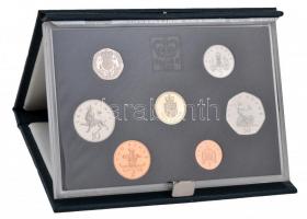 Nagy-Britanna 1988. 1p-1Ł (7xklf) fémpénz szett eredeti dísztokban T:PP
Great Britain 1988. 1 Penny ...