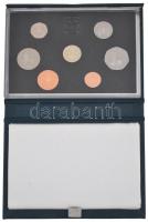 Nagy-Britanna 1988. 1p-1Ł (7xklf) fémpénz szett eredeti dísztokban T:PP
Great Britain 1988. 1 Penny ...