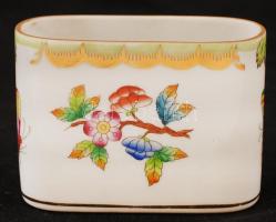 Herendi Viktória mintás fogpiszkálótartó, kézzel festett, jelzett, apró kopásnyomokkal, 8×3×6 cm