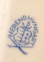 Herendi Viktória mintás fogpiszkálótartó, kézzel festett, jelzett, apró kopásnyomokkal, 8×3×6 cm