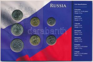 Oroszország 1998-2004. 1k-5R (7xklf) fémpénz szettben T:2
Russia 1998-2004. 1 Kopek - 5 Roubles (7xd...