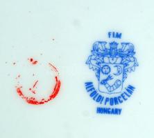 2 db Alföldi porcelán korsó(Szeged, Totó Lottó Sörbár), matricás, hibátlan, jelzett, m: 17 cm