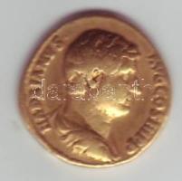 Róma/Császárság Hadrianus 117-138 Aureus Au 6,74g C-1498 ritkább variáns, császár feje jobbra néz T:2/3+ RR!! perem javítva