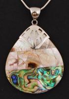 Ezüst(Ag) lánc mozaikos kagyló függővel, jelzett, 5 g /
silver necklace with pendant