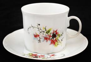 4 db virágmintás porcelán csésze, 4 db csészealjjal, matricás, hibátlan, jelzett