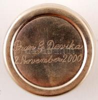 Házassági ajándék: Ezüst fűszertartó pár, aranyozott ezüst dísszel, díszdobozban, alján gravírozássa...