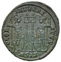 Római Birodalom / Siscia / II. Constantius 330-333. Follis Cu (2,28g) T:2,2- ph.
Roman Empire / Sisc...