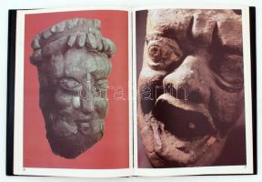 Lutfija Ajni (szerk.): Közép-Ázsia művészete Avicenna korában. Budapest, 1983, Képzőművészeti Kiadó....