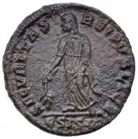 Római Birodalom / Siscia / Heléna 328-329. Follis Br (2.54g) T:2,2-
Roman Empire / Siscia / Helena 3...
