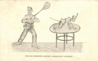 31 db RÉGI főként katonai témájú motívum lap, benne néhány fotó, vegyes minőségű / 31 old motive car...