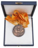 DN "Magyar Szakácsok és Cukrászok Szövetsége" Br díjérem szalaggal, eredeti dísztokban (47...