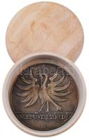 Tóth Béla (1941-) ~1990. "Népművelésért díj" Br plakett kis fadobozban (81mm) T:1-