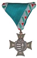 1992. "Honvédelemért Kitüntető Cím II. osztálya" zománcozott ezüstözött kitüntetés mellszalagon T:1- Hungary 1992. "Title of Merit For Defence 2nd grade" enamelled silvered decoration with ribbon C:AU NMK 792.