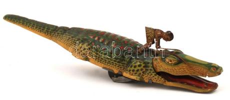 Krokodil mechanikus lemezjáték, felhúzó kulccsal, h: 37 cm