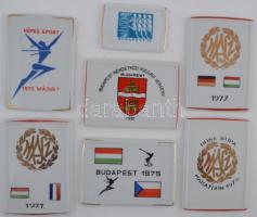 45db hollóházi porcelán sportérem és plakett, néhány szalaggal együtt T:vegyes