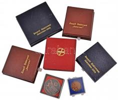 Lengyelország ~1970-1980. 7db vegyes emlékérem tokokban, közte 1984-1989. "Jaworzno-i Erőmű&quo...