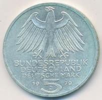 NSZK 1979J 5M Ag "150 éves a Német Archeológiai Intézet" T:1-,2 (exPP) patina
FRG 1979J 5 ...