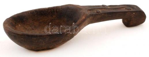 cca 1940 Borneo (Sarawak), Dajak /Dayak kanál masszírozáshoz, vasfa, hosszúság:17,5, szélesség:6cm/ Antique Dayak spoon for relief body heat iron