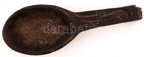 cca 1940 Borneo (Sarawak), Dajak /Dayak kanál masszírozáshoz, vasfa, hosszúság:17,5, szélesség:6cm/ ...