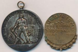 1937. Műegyetemi Athlétikai és Football Club 1897 Br díjérem (40mm) + 1949. Magyar Szabadságharcos Szövetség / Népért-Szabadságért-Függetlenségért 1949. V. 20. II. hely ezüstözött Br díjérem füllel. Szign.: Fonyó (40mm) T:2-