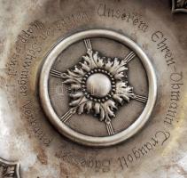 Ezüstözött dísztál, fém, jelzett, d:26 cm, m:6,5 cm