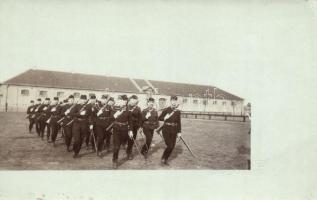 Hungarian soldiers, Magyar Imre photo, Budapest, Hungária körút 99. (EK)