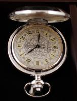 Óra gyűjtemény reprodukciók, falra akasztható díszdobozban (28x36cm),  15db