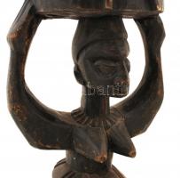 Fából faragott, állatmotívumokkal gazdagon díszített afrikai törzsi dob, m: 73 cm /

African tribal ...