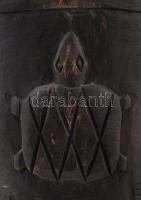 Fából faragott, állatmotívumokkal gazdagon díszített afrikai törzsi dob, m: 73 cm /

African tribal ...
