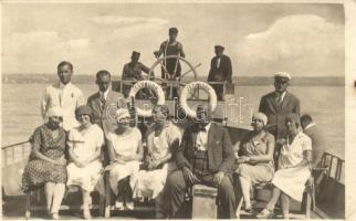 Jégmadár jégtörő hajó, photo / Hungarian Icebreaker ship, photo - 2 db régi képeslap / 2 old postcar...