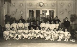 Magyar vívók csoportképe Veszprémből / Hungarian fencers from Veszprém, Kollár group photo