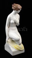 Hollóházi porcelán akt, kézzel festett, hibátlan, jelzett, m: 30 cm /
Hand painted Hollóházi porcela...