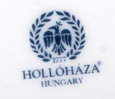 Hollóházi Erika mintás porcelán bonbonier, matricás, hibátlan, jelzett, 16x8x11cm /
Chinaware bonbon...