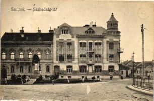 Szolnok, Szabadság tér, Vegytisztító gőzmosó gyár