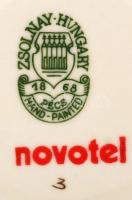 Zsolnay mokkás csésze és alj, kézzel festett, jelzett (Novotel), hibátlan