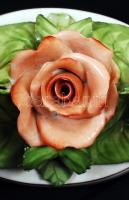 Herendi rózsákkal díszített porcelán gyertyatartó, kézzel festett, jelzett, apró kopásnyomokkal, 13,...