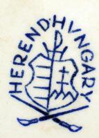 Herendi rózsákkal díszített porcelán gyertyatartó, kézzel festett, jelzett, apró kopásnyomokkal, 13,...