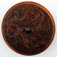 Fa doboz faragott tetővel, 20x4,5cm