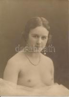 cca 1910 Munkácsi lányka ruhában és neglizsében Párizsban 2 db fotó. Erotika. / Girl from Mukacevo in clothes and in negligeé. Erotic photo  25x16 cm