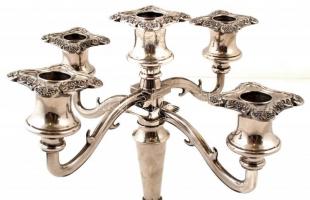 Ezüstözött fém gyertyatartó (öt ágú), jelzett, gazdagon díszített, m:26 cm, 28×28 cm