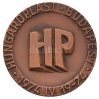 1974. "Hungaroplast - Budapest / HUNGEXPO Budapest - A sikeres részvételért a vásárigazgatóság" Br emlékérem eredeti tokban (60mm) T:1