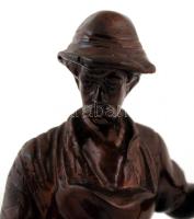 Vasöntő, bronz szobor, jelzés nélkül, jó állapotban, m: 23,5 cm