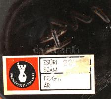 Olvashatatlan jelzéssel: Mázas kerámia kaspó, Iparművészeti vállalat által zsűrizett,jelzett, hibátl...