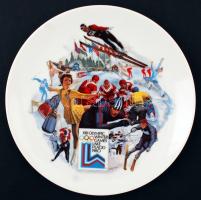 Viletta USA: XIII Olympic Winter Games Lake Placid 1980 porcelán tányér, jelzett,matricás, hibátlan, d:21cm / Hollohaza chinaware plate XIII Olympic Winter Games Lake Placid 1980