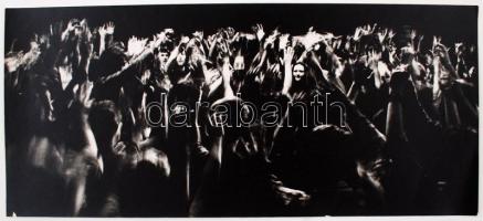 cca 1970 Fuszeneker Ferenc: Táncház, pecséttel jelzett vintage fotóművészeti alkotás, 17x40 cm