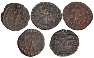 Római Birodalom / 5db klf bronzpénz T:vegyes
Roman Empire / 5pcs of diff. bronze coins C:mixed