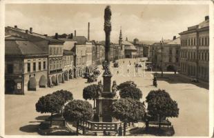 Svitavy, Zwittau; Stadtplatz, Lekarna / square, automobile, pharmacy